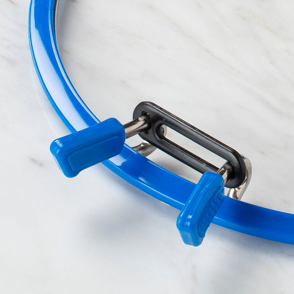 Nurge Metal Spring Tension Ring with Blue Plastic Frame Embroidery Hoop, 195 mm