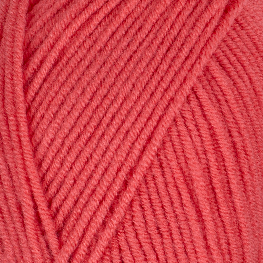 Rozetti Montana Knitting Yarn, Vermilion - 115-49