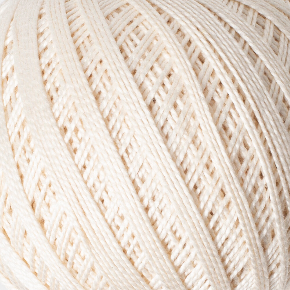 Madame Tricote Paris Perle No: 5 Lace Thread, Cream - 06194