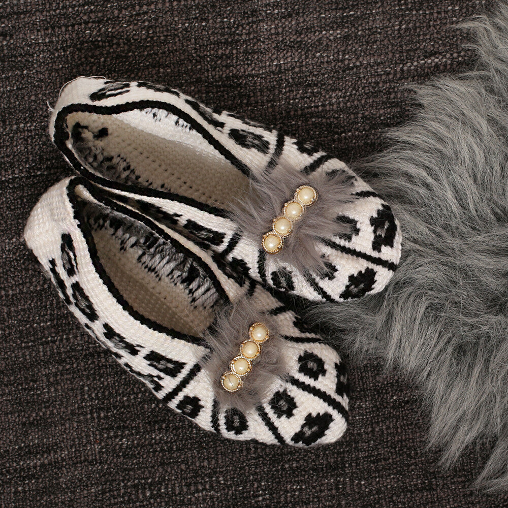 Loren 2 Pcs Faux Fur Fluffy Shoe Clip, Speckled Cream