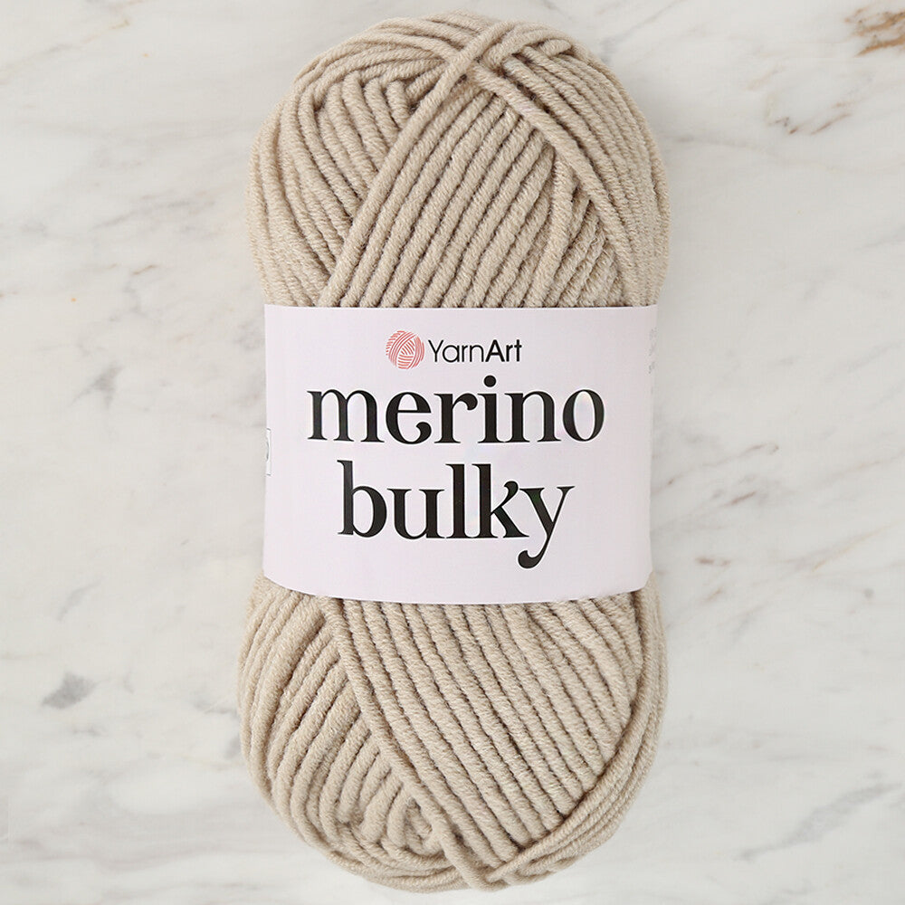  Living Dreams Yarn Elegance Super Bulky Merino Silk for Needle  Knitting and Crochet. Luxuriously Soft Pencil Roving Yarn for Cozy Chunky  Knits. Ivory