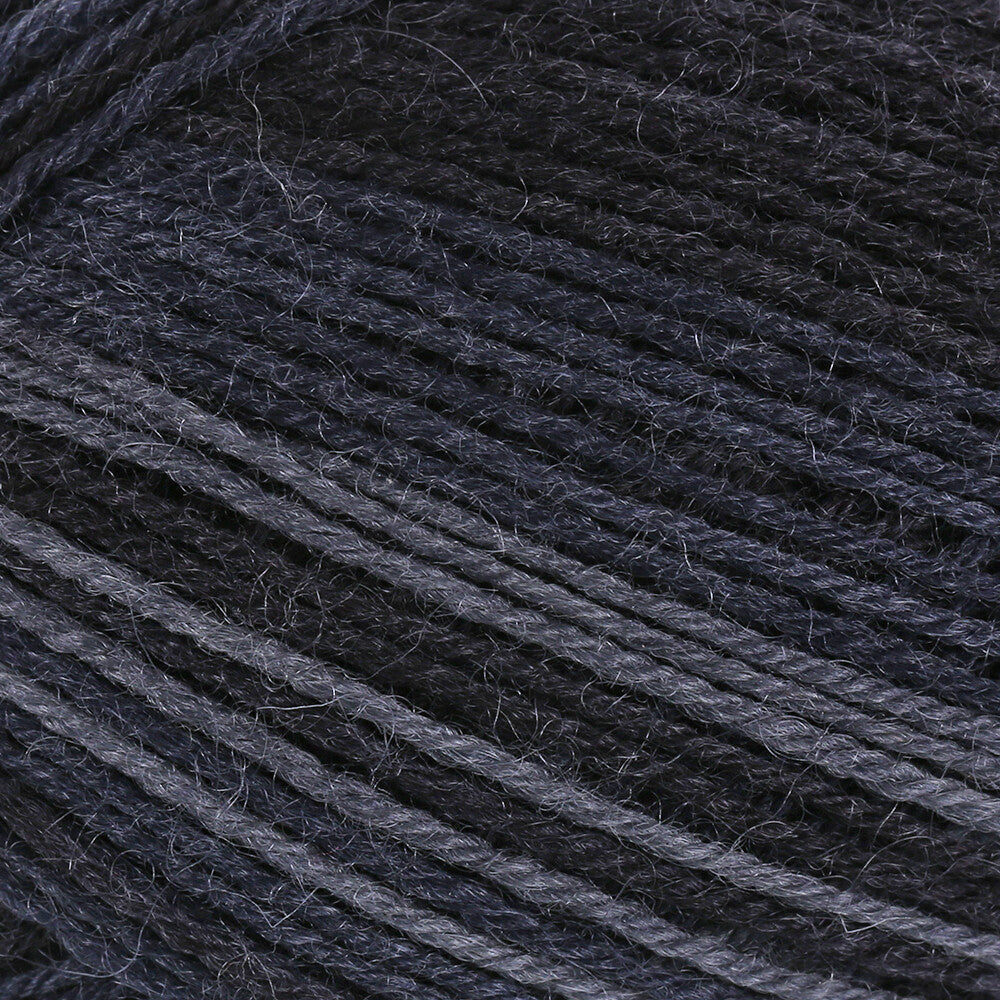 Createlli 4 Skeins Socks Yarn, Variegated - 009