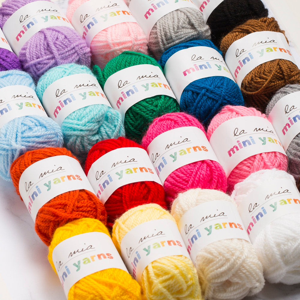 La Mia Mini Yarns 20 Skeins yarn, Assorted colors