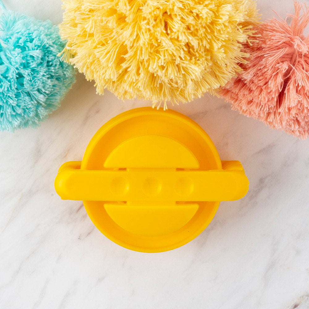 Loren Pom-Pom Maker, Medium - Yellow