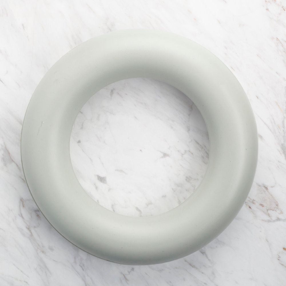 Loren Plastic Bagel Ring for Wreath Making