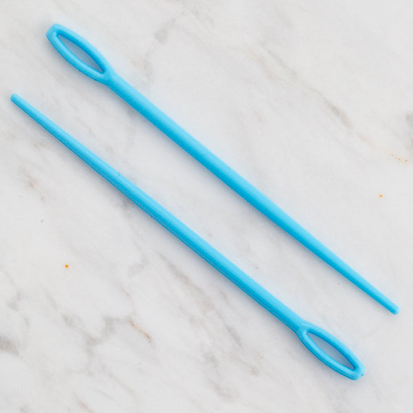 Loren 2 Pcs Plastic Tapestry Needles, Blue