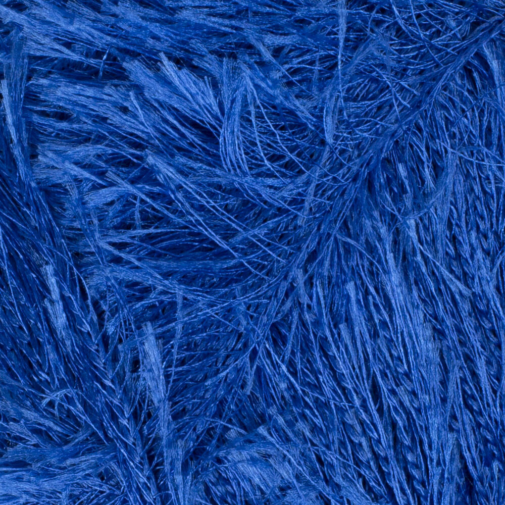 Loren Furry Knitting Yarn, Saxe Blue - RF004