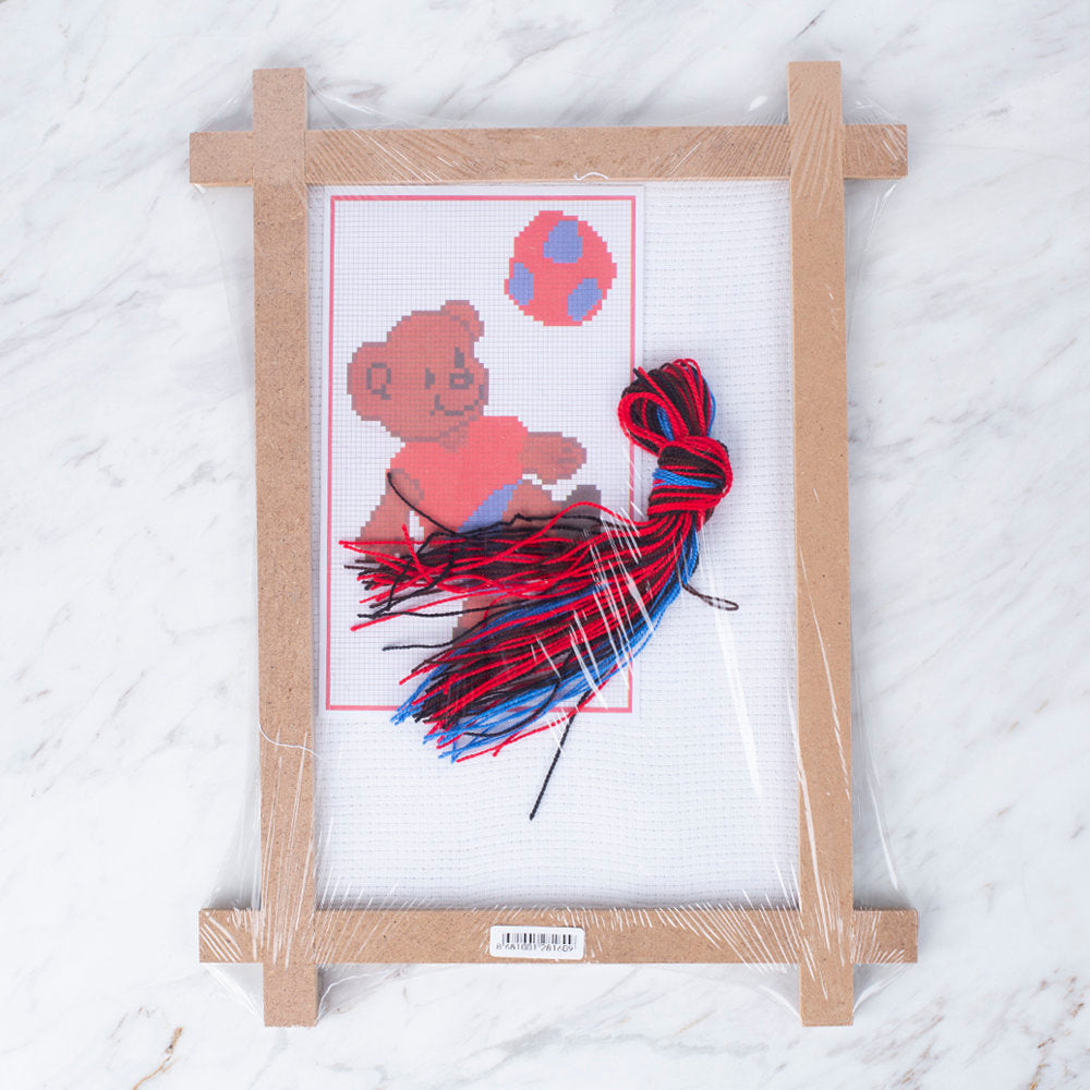 Loren Cross Stitch Kit - Bear Playing with Ball