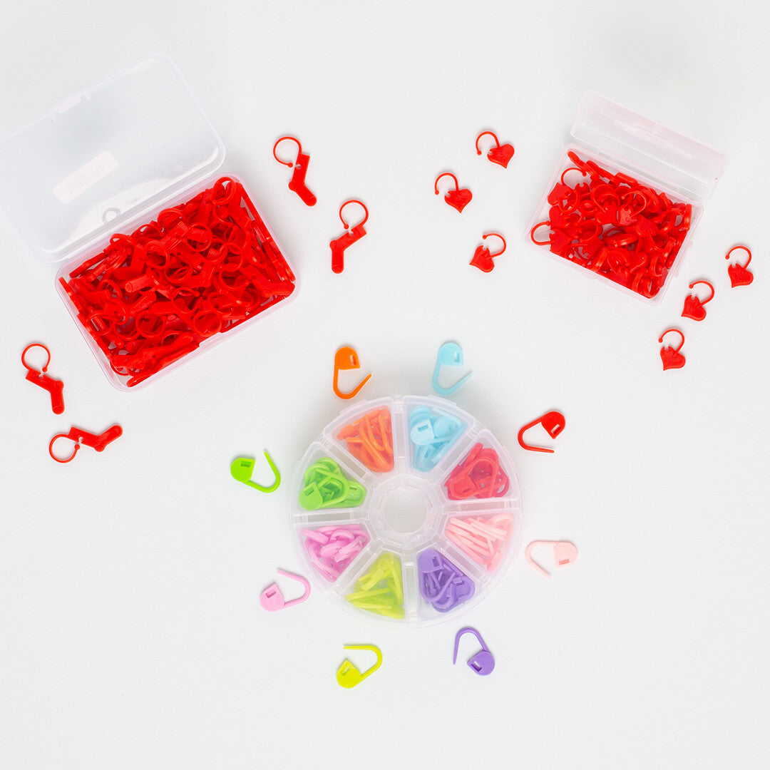 Loren 80 pcs Socks Shaped Stitch Markers