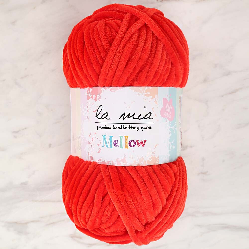 La Mia Mellow Chenille Yarn Red 911