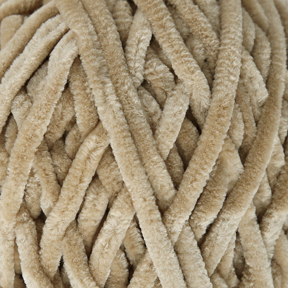 La Mia Mellow Chenille Yarn, Beige - 952