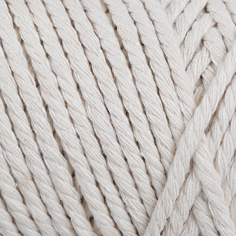 Loren Decor Slim Macrame Yarn, Cream - L002