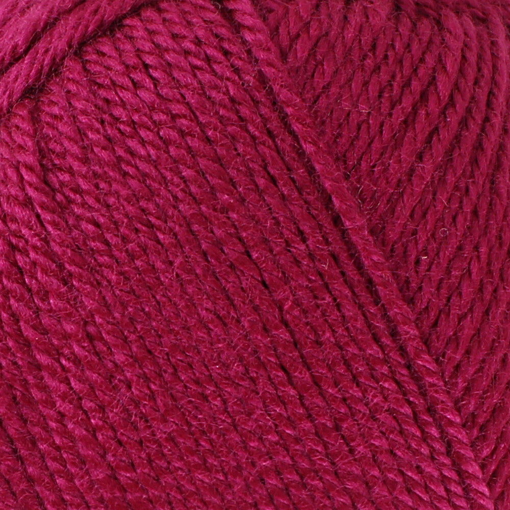 Madame Tricote Paris Dora Yarn, Plum - 103