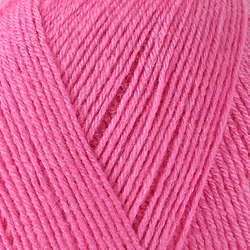 Madame Tricote Paris Merino Gold Yarn, Dark Pink - 042