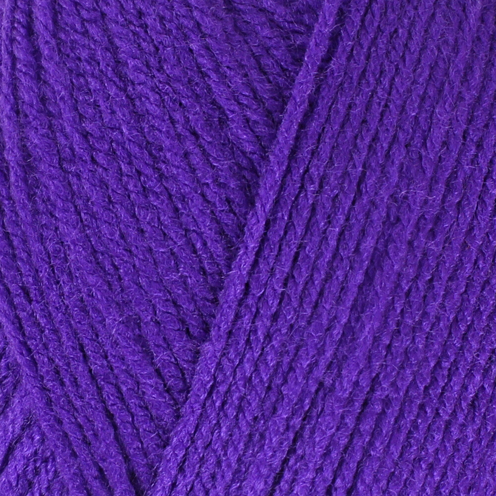 Madame Tricote Paris Star Yarn, Dark Purple - 220