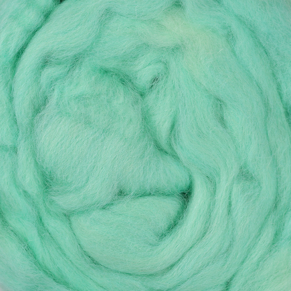 Kartopu Natural Wool Roving Felt,Green - K437