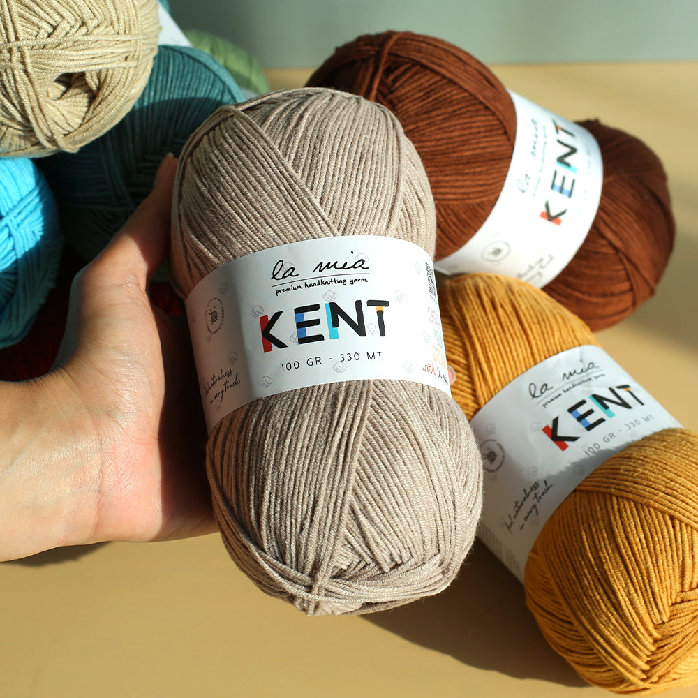 La Mia Kent Hand Knitting Yarn,Red - L033